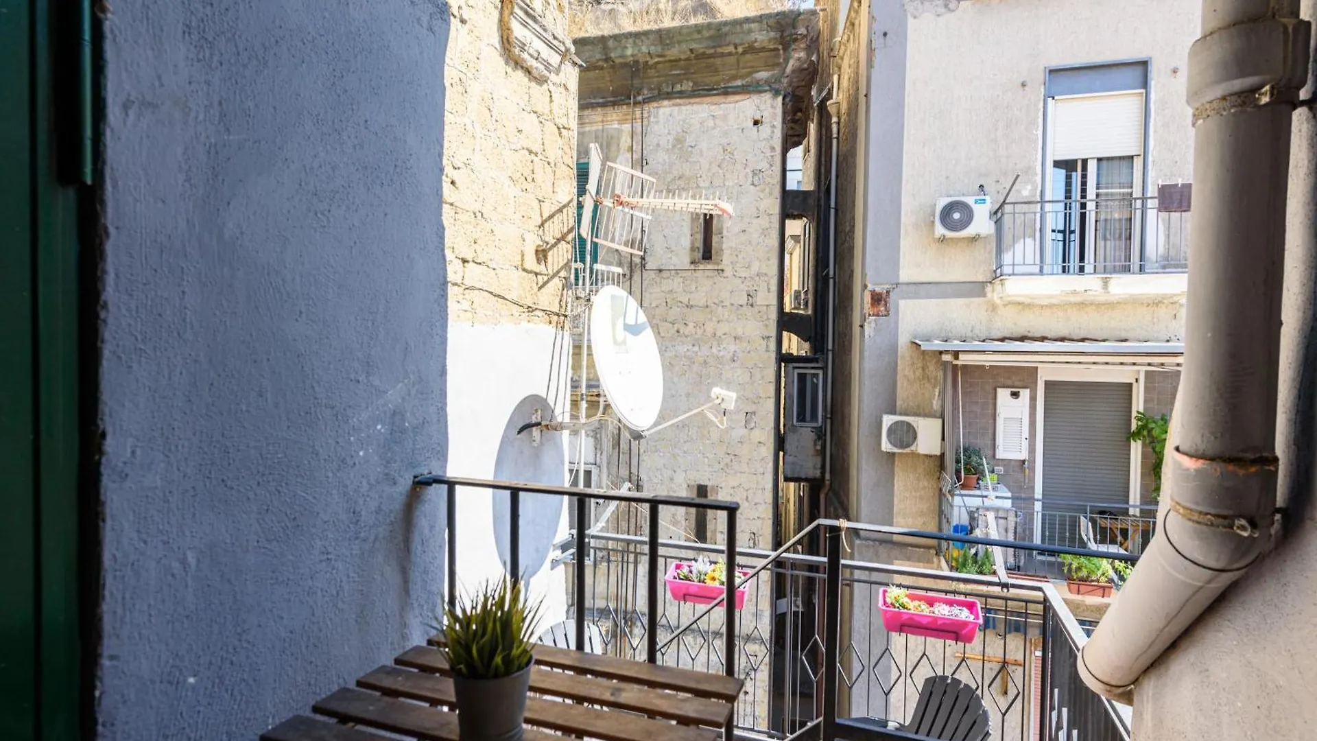 La Terrazzina Sul Porto Apartment Naples Italy